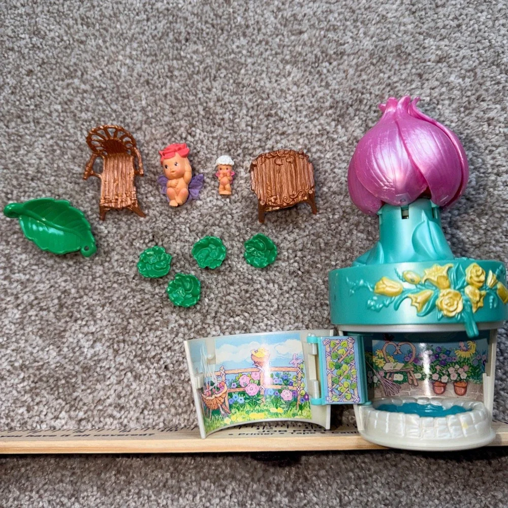 Vintage 1993 Kenner Fairy Winkles Secret Flower Pot Pink Tulip Fairy Baby Toy
